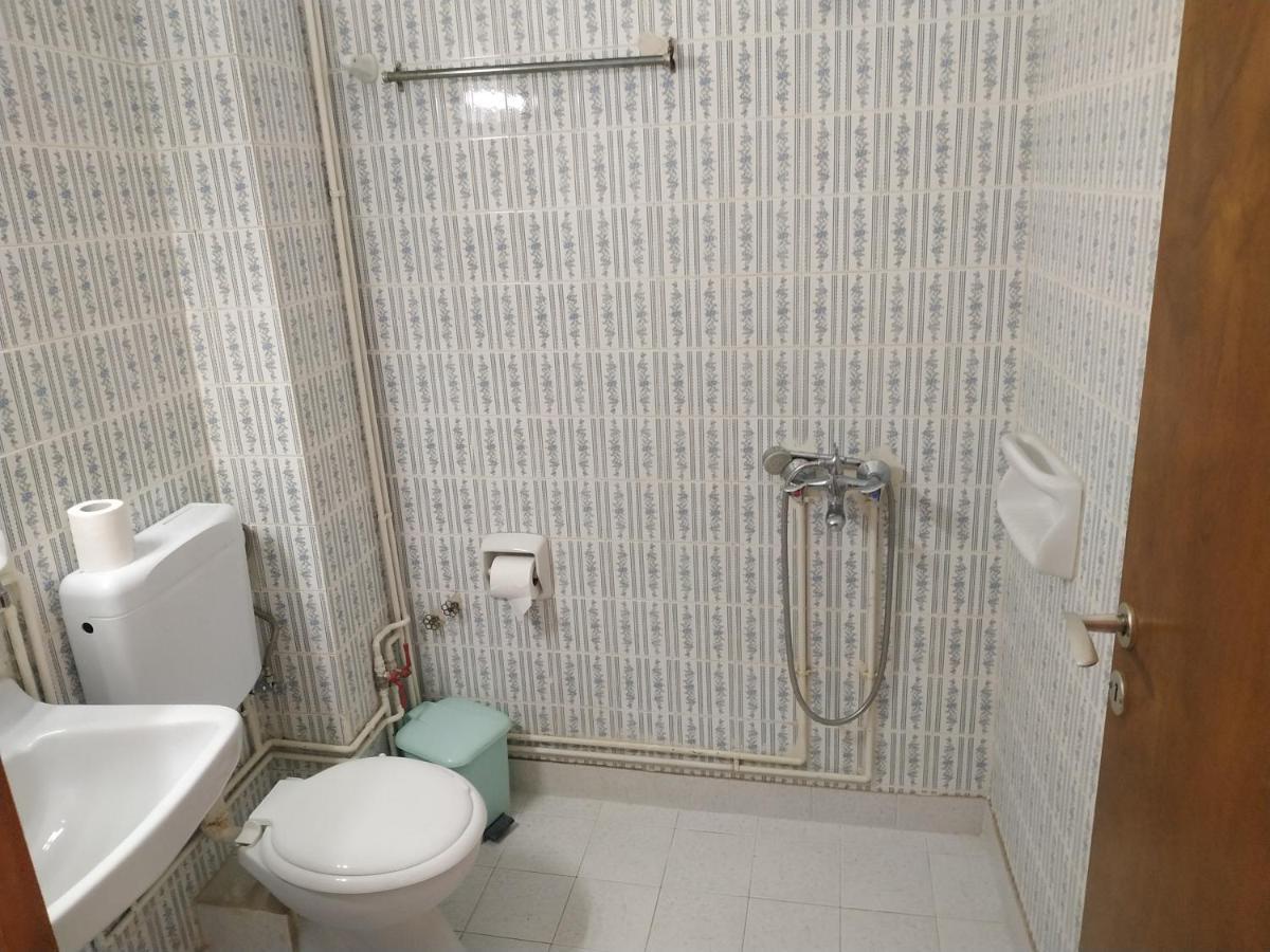 Poulea Rooms كالاماتا المظهر الخارجي الصورة